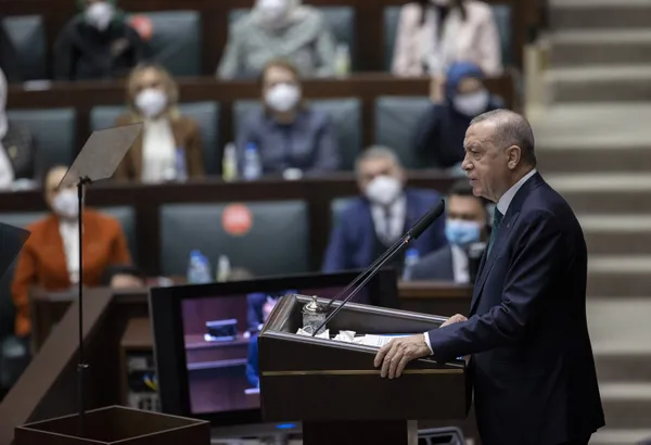 baskan-erdogandan-talimat-ak-partide-tam-demokrasi-hareketi-1618202394434.jpg Başkan Recep Tayyip Erdoğan'dan talimat! AK Parti’de tam demokrasi hareketi - 2