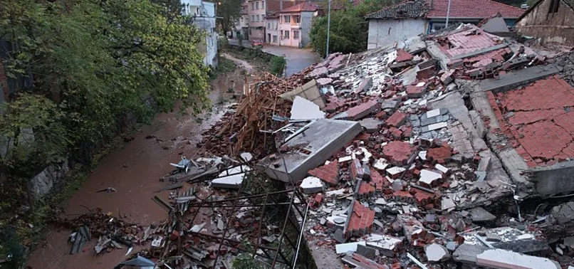 CANLI | AFAD büyüklüğü duyurdu! Balıkesir'de 6.1'lik deprem | 25 milyon TL acil destek ödemesi...