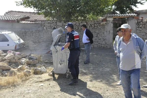 karamanda-coban-kopeginin-saldirdigi-kadin-oldu-koyluler-hayvani-tufekle-vurdu-1664975669102.jpg Karaman’da çoban köpeğinin saldırdığı kadın öldü! Köylüler hayvanı tüfekle vurdu - 4