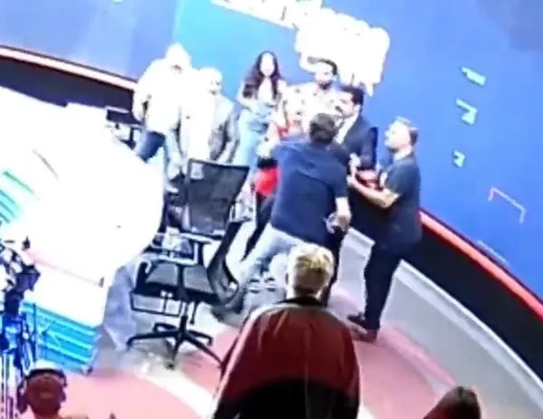 DP’li Cemal Enginyurt’un saldırısına uğrayan Gazeteci Latif Şimşek: Cumhurbaşkanımız olayın takipçisi olacağını söyledi