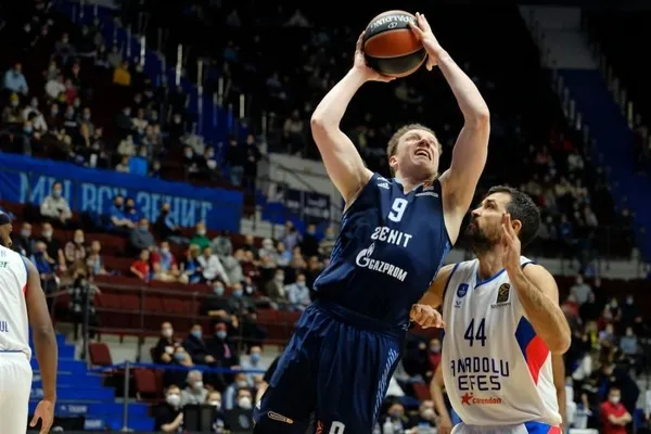 anadolu-efes-deplasmanda-zenite-maglup-oldu-1643316061376.jpg Anadolu Efes deplasmanda Zenit'e mağlup oldu - 1