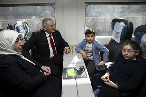 Binali Yıldırım İstanbul yolunda...