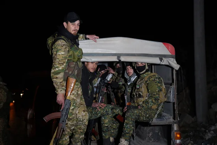 fitne-atesi-alevleniyor-lazkiyede-mezhep-geriliminde-turkiye-ne-yapacak-1741712334553.jpg Suriye'nin Lazkiye kentinde mezhep çatışmaları patlak verdi / AA