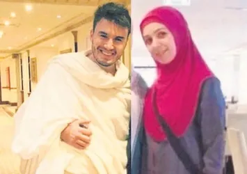 Mustafa Ceceli'nin eşi de hacı oldu