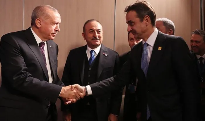 osmanli-tarihi-uzmani-yunan-profesorden-itiraf-turkiye-artik-buyuk-guc-ve-onlara-karsi-kaybedecegiz-1649888118530.jpg Osmanlı tarihi uzmanı Yunan profesörden itiraf: Türkiye artık büyük güç ve onlara karşı kaybedeceğiz - 1