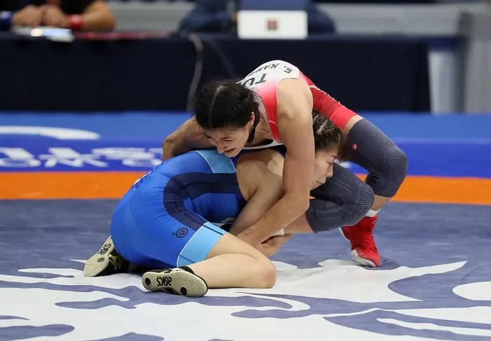 Milli güreşçi Rıza Kayaalp grekoromen stilde finalde - 6