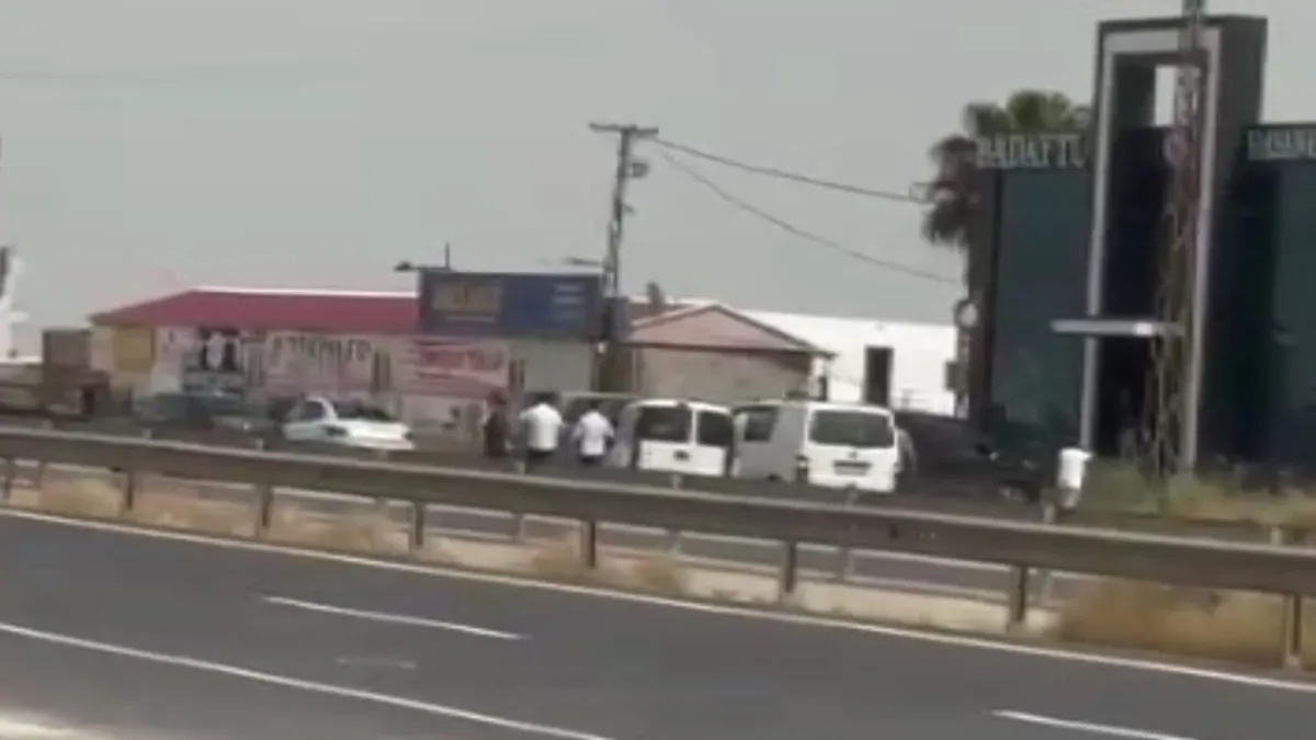 Ailelerin yol verme kavgasında kan aktı: 2 ölü, 7 yaralı