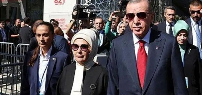 Başkan Erdoğan ABD Başkanı Biden'ın verdiği resepsiyona katıldı Başkan Erdoğan ABD Başkanı Biden'ın verdiği resepsiyona katıldı