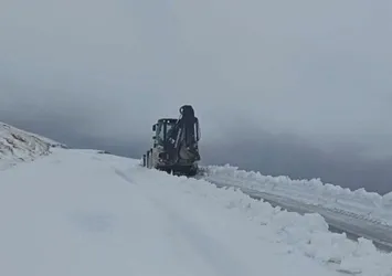 Meteoroloji 5 günlük hava durum raporunu yayınladı! Soğuk hava dalgası donduracak | Kar, fırtına ve sağanak | İstanbul dahil 39 ile sarı kodlu uyarı
