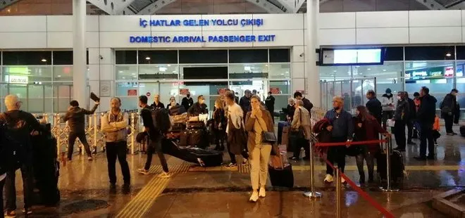 İstanbul - Antalya seferini gerçekleştiren uçakta büyük panik! Yolcular şoka girdi