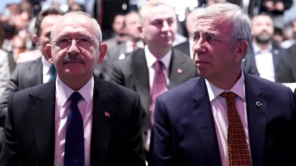 1684730180651.jpeg 6’lı masa zangır zangır! Sabah Gazetesi yazarı Melih Altınok yazdı: Derme çatma masa iki tur arasında dağıldı - 10