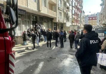 İstanbul Esenler'de can alan yangın!