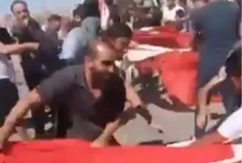 1720070491097.jpeg Suriye'de şanlı Türk bayrağına el uzatan alçaklar tespit edildi! - 7
