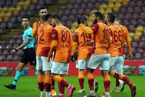 Galatasaray tek golle turu geçti