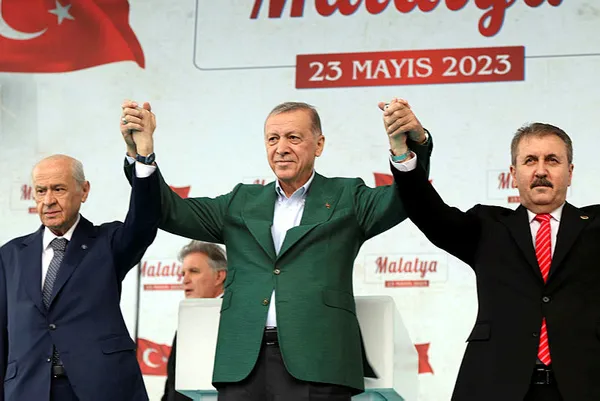 baskan-erdogandan-malatyada-onemli-aciklamalar-bay-bay-kemal-talimati-kandilden-aliyor-1684853739206.jpg Başkan Erdoğan'dan Malatya'da önemli açıklamalar! "Bay Bay Kemal talimatı Kandil'den alıyor" - 15