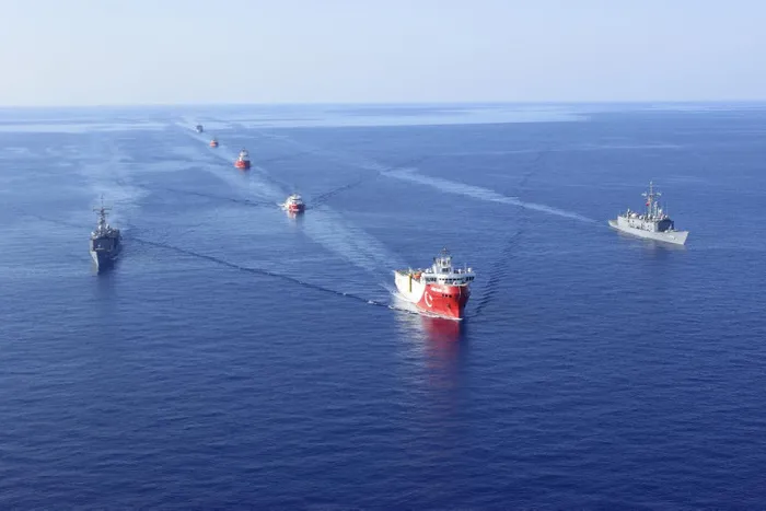 Oruç Reis Somali'de! 7 ay görev yapacak! Türkiye petrol ve doğal gaz sahasını sınırlarının ötesine taşıdı - 2