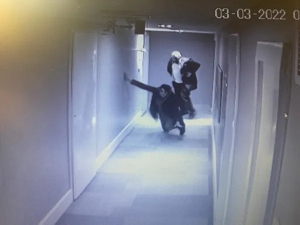 1647232382531.jpeg 7. kattan düşen Ebru Cizdam'ın sürüklendiği görüntüler ortaya çıktı! - 2