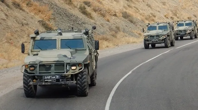 Rusya’daki dev tatbikatta S-400’ler kullanıldı