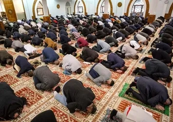 Danimarka’da ilk teravih namazı kılındı