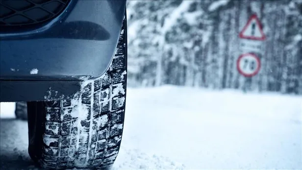 kislik-lastik-ne-zaman-takilir-2022-2023-kis-lastigi-zorunlulugu-ne-zaman-basliyor-kis-lastigi-takmama-cezasi-1666431494525.jpg 2022-2023 kış lastiği zorunluluğu ne zaman başlıyor? Kış lastiği takmama cezası ne kadar? Kışlık lastik ne zaman takılır? - 9