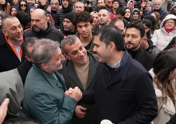 Cumhur İttifakı İBB Başkan adayı Murat Kurum'dan vatandaşa müjde! Çekmeköy'e metro, gençlere 10 bin TL burs...