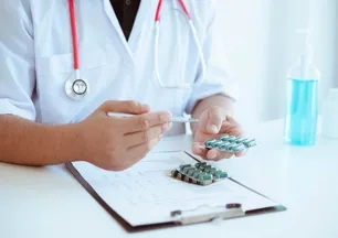 Rapor yüzünden kovulan işçi kıdem ve ihbar tazminatı alabilir mi? Çalışan herkesi ilgilendiriyor