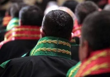 Firari savcı Hüseyin Kaplan teslim oldu