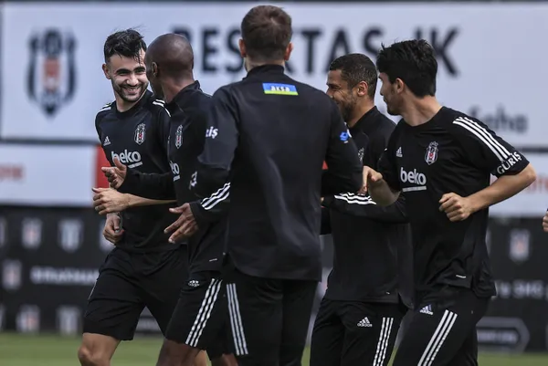 Dev rakipler peşine düştü! Beşiktaş'a Ghezzal'dan kötü haber! - 2