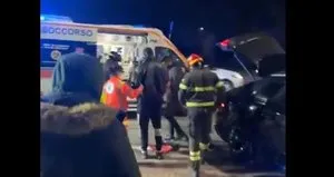 Balotelli İtalya’da kaza yaptı! Hastaneye kaldırıldı