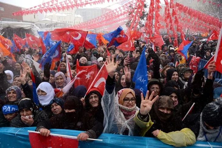 Başkan Erdoğan'a Erzurum'da sıcak karşılama