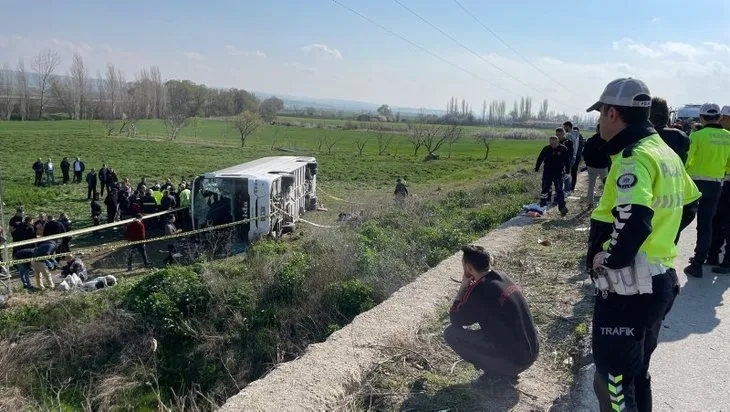 Eskişehir’de korkunç kaza! 3 ölü 31 yaralı