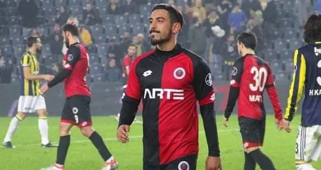 Fenerbahçe’nin gözdesi İrfan Can Kahveci: Alex’i örnek alıyorum