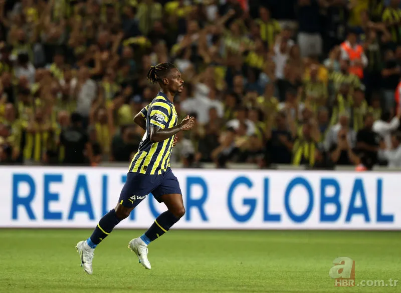 Fenerbahçe'de sürpriz veda! Geçen sene alınmıştı sözleşmesi feshediliyor 14