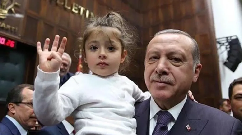 Çocukların "Tayyip dedesi" 72 yaşında