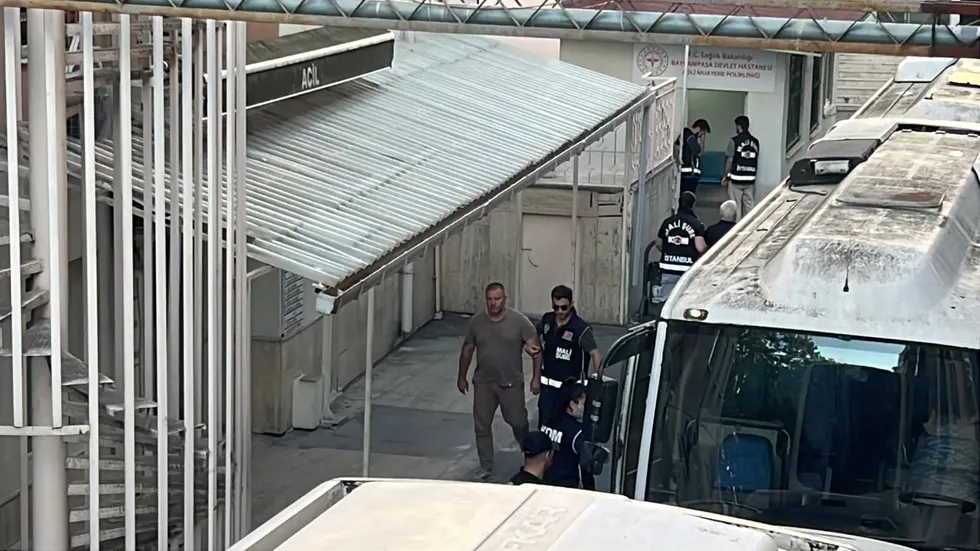 Silivri Belediyesi'ne yönelik 'yolsuzluk' soruşturması: Belediye Başkanı Balcıoğlu dahil 10 kişi tutuklandı! - 3