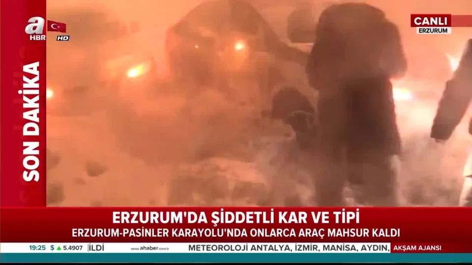 Erzurum’da şiddetli kar ve tipi! Onlarca araç mahsur kaldı