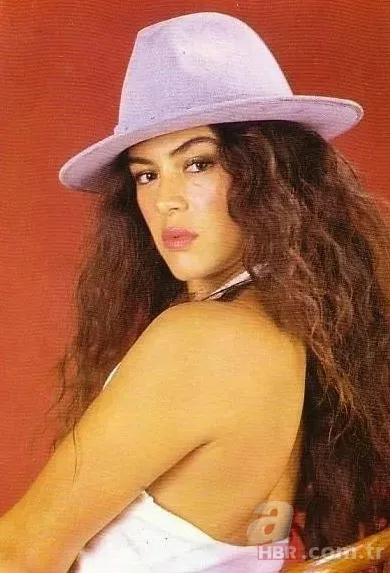 Yeşilçam efsanesi Deli Deli Küpeli filminin Hatice'si Melike Zobu son haliyle herkesi şaşırttı 6