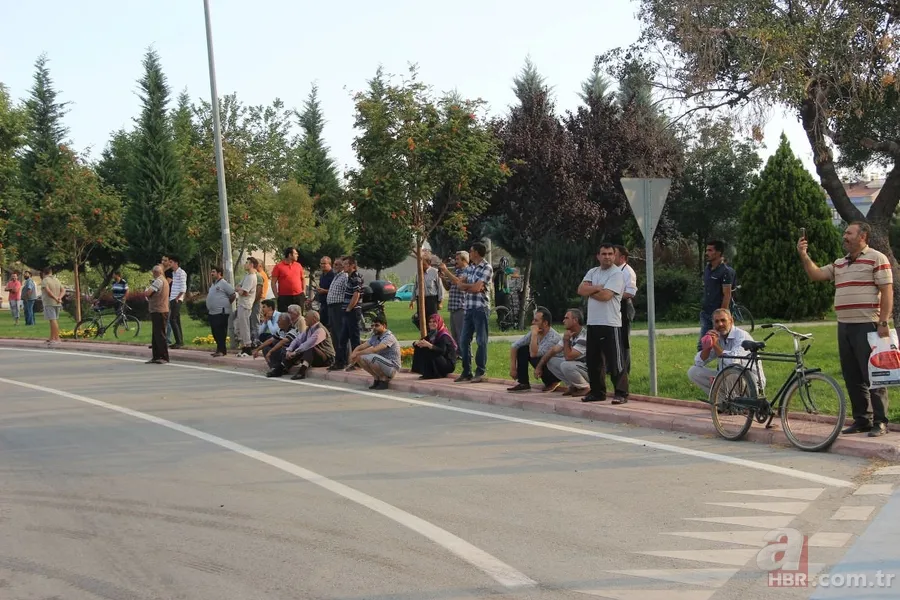 Konya'da bir lisenin çatısında yangın çıktı 14