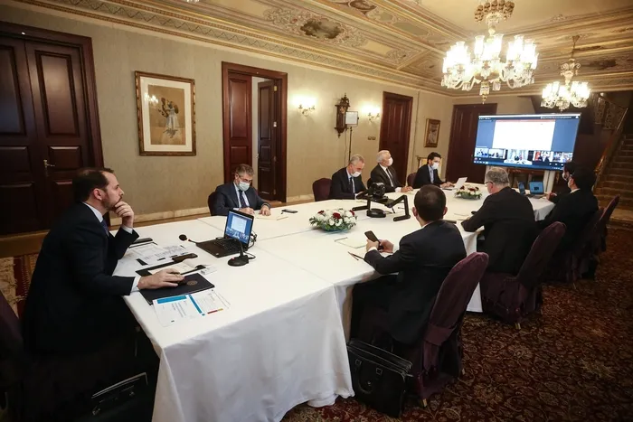 Son dakika: Hazine ve Maliye Bakanı Berat Albayrak: Tüm gücümüzle esnafımızın, iş dünyamızın, vatandaşımızın yanında olacağız - 2