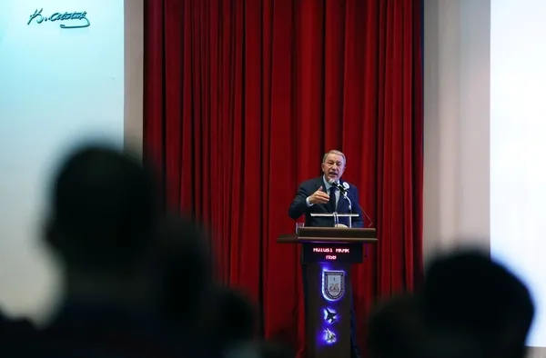 milli-savunma-bakani-hulusi-akardan-yunanistan-mesaji-deniz-ve-hava-kuvvetlerimiz-acik-sekilde-talimatlandiril-1664980262866.jpg Milli Savunma Bakanı Hulusi Akar'dan Yunanistan mesajı: Deniz ve Hava Kuvvetlerimiz açık şekilde talimatlandırıldı - 4