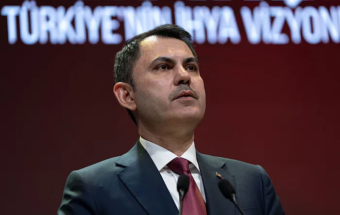 Bakan Kurum'dan Özgür Özel'e ders niteliğinde yanıt: Deprem konutları faizsiz - 1