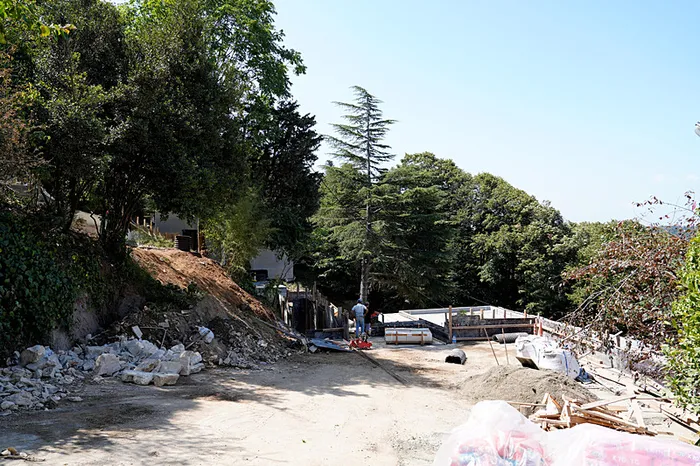 vanikoydeki-talanda-tematik-3-maymunlar-kacak-her-metrenin-diyeti-ibbye-balya-balya-dolar-mi-sinemde-suskunluk-1724565162227.jpg Gezi'de ortalığı yıkanlar neredesiniz? Vaniköy'deki skandal karşısında 3 maymunu oynuyorlar! İmamoğlu ve Sinem Dedetaş neden sessiz? - 5