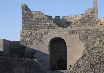 Diyarbakır Surları, Çin Seddi'ni geride bıraktı