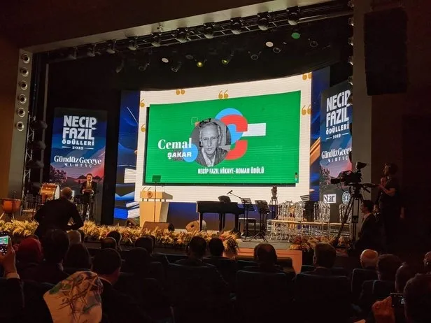 Başkan Erdoğan’dan Necip Fazıl Ödülleri töreninde önemli açıklamalar