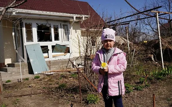 Ukrayna'daki küçük Veronica mucizeyle kurtuldu! Dünya onu konuşuyor - 6