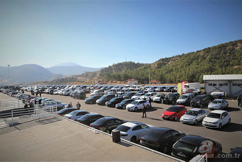 İkinci el araba alacaklar o tarihe dikkat! Uzmanlar fiyat düşüşü için tarih verdi! 8 milyon araç satışı beklentisi... 3