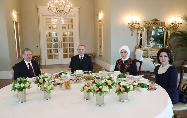 Başkan Erdoğan, Özbekistan Cumhurbaşkanı Mirziyoyev ile görüştü - 4