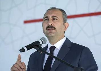 Adalet Bakanı Gül'den Arınç'a 'facia' cevabı