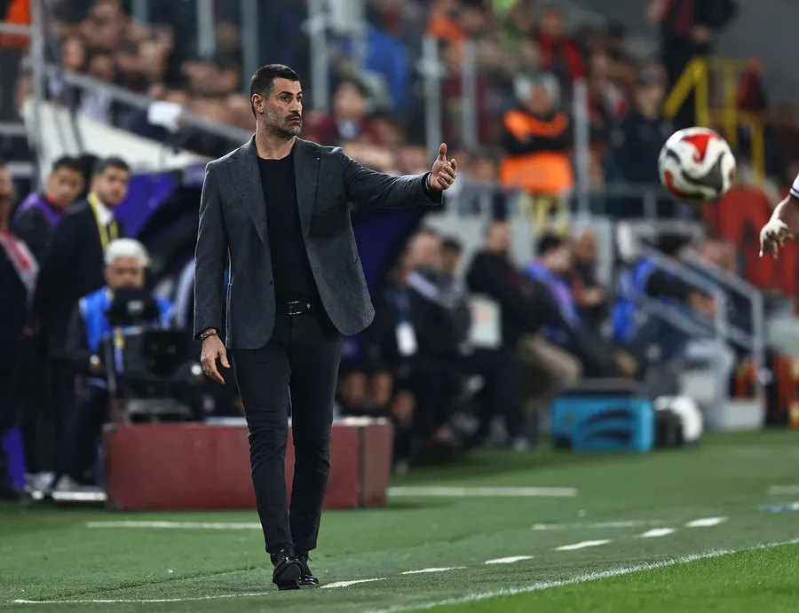 1773605962575.jpg Volkan Demirel’den Beşiktaş maçı yorumu: "11’e 11 oynansaydı farklı olurdu" - 1