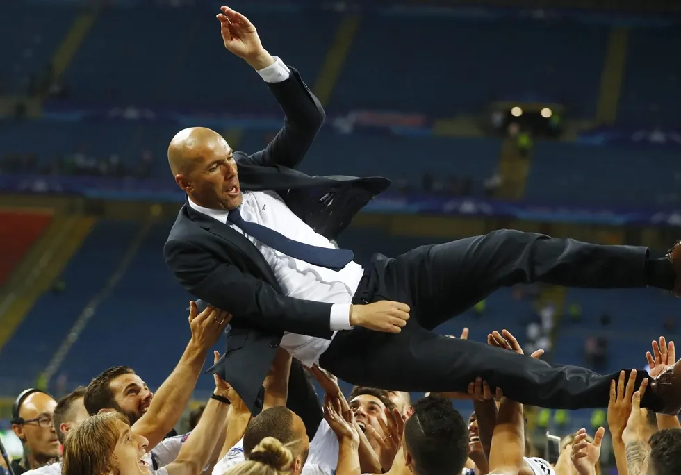 Beşiktaş'tan Zidane hamlesi! Fransız efsaneye proje sunuldu - 2